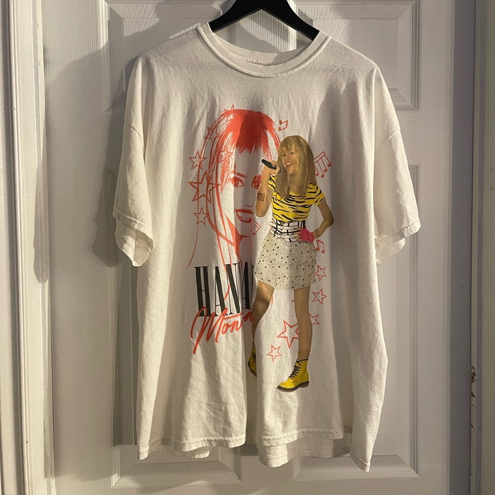 Disneys Hannah Montana Urban outfitters tee in XL